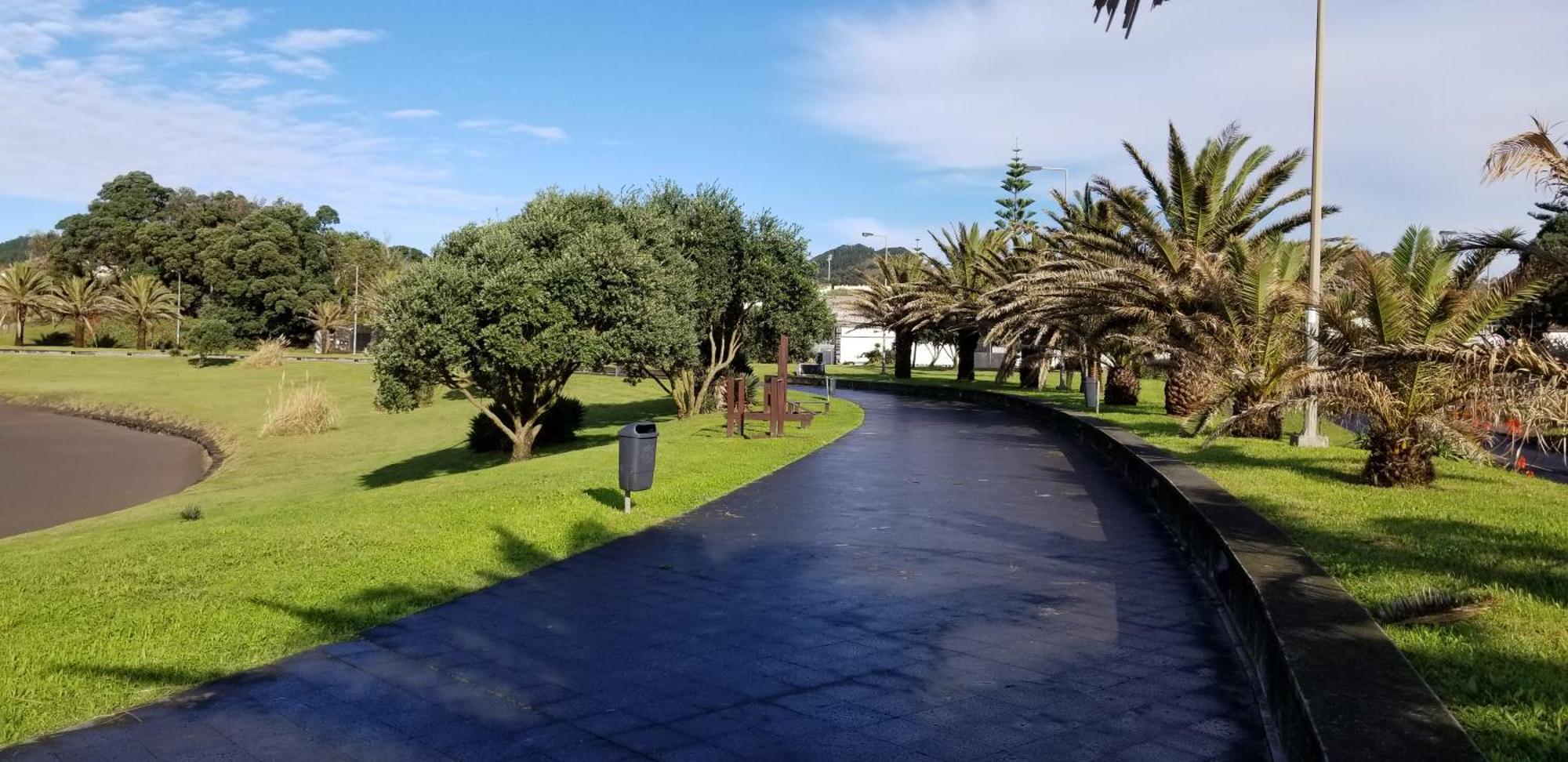 Casa Simba , Where The Fun Begins Ponta Delgada المظهر الخارجي الصورة