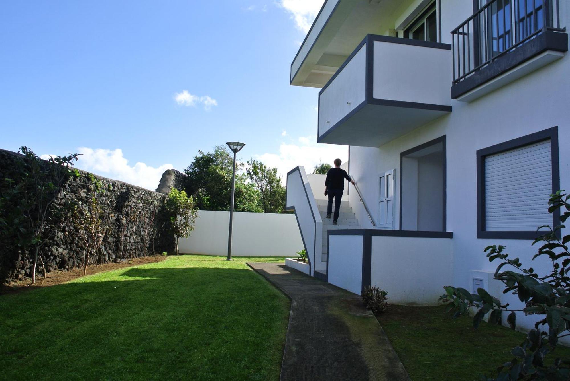 Casa Simba , Where The Fun Begins Ponta Delgada المظهر الخارجي الصورة