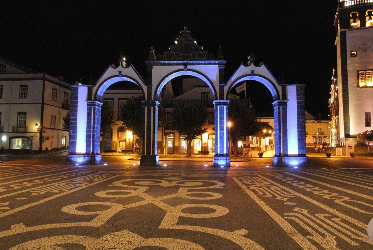 Casa Simba , Where The Fun Begins Ponta Delgada المظهر الخارجي الصورة